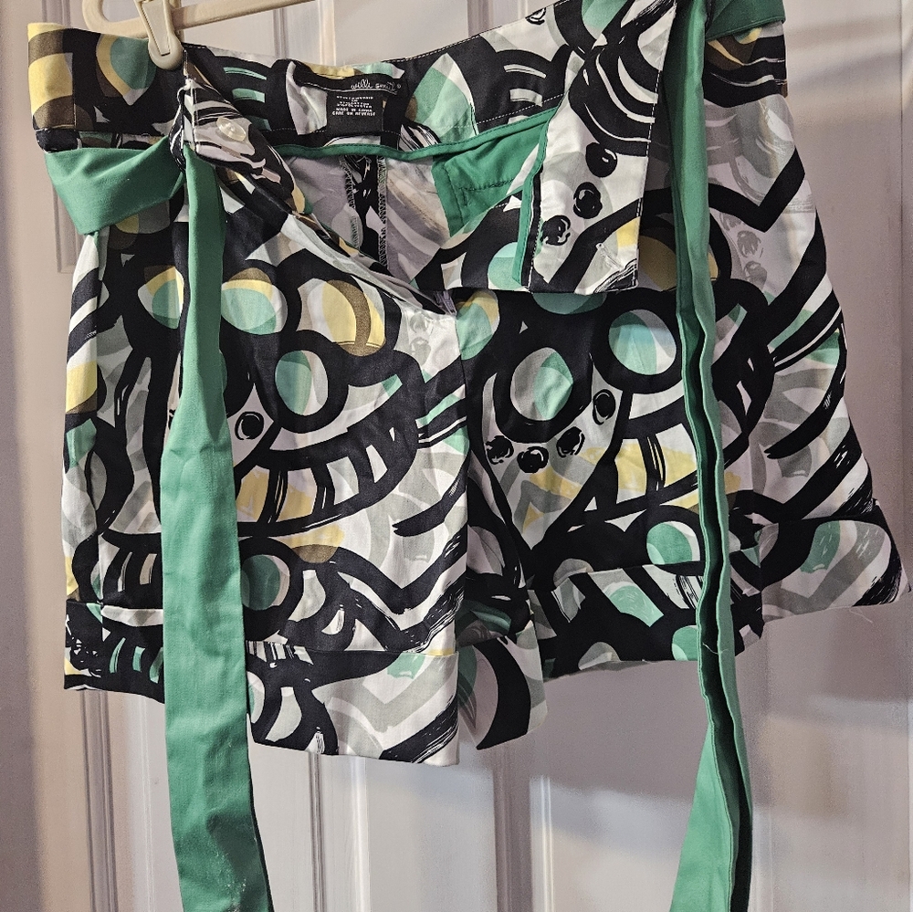Women shorts size 12